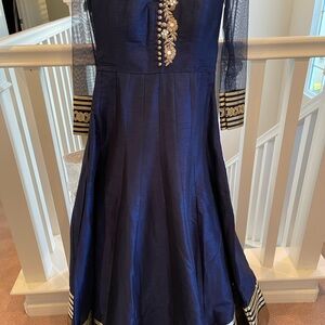Elegant Navy Blue Dress with Gold Embellishments
